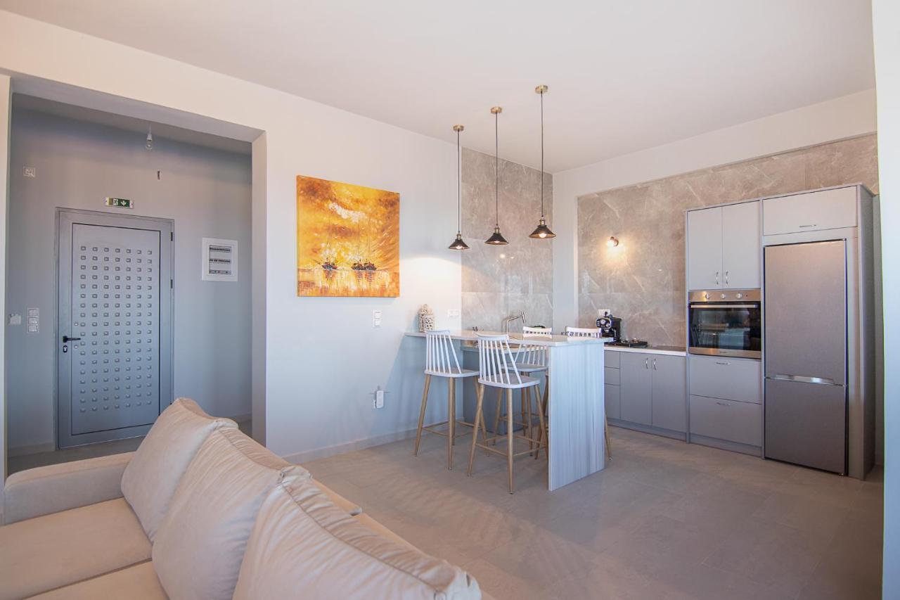 Georgianna'S Suite With Private Pool , 'Greysuite' Kómboi Exterior foto