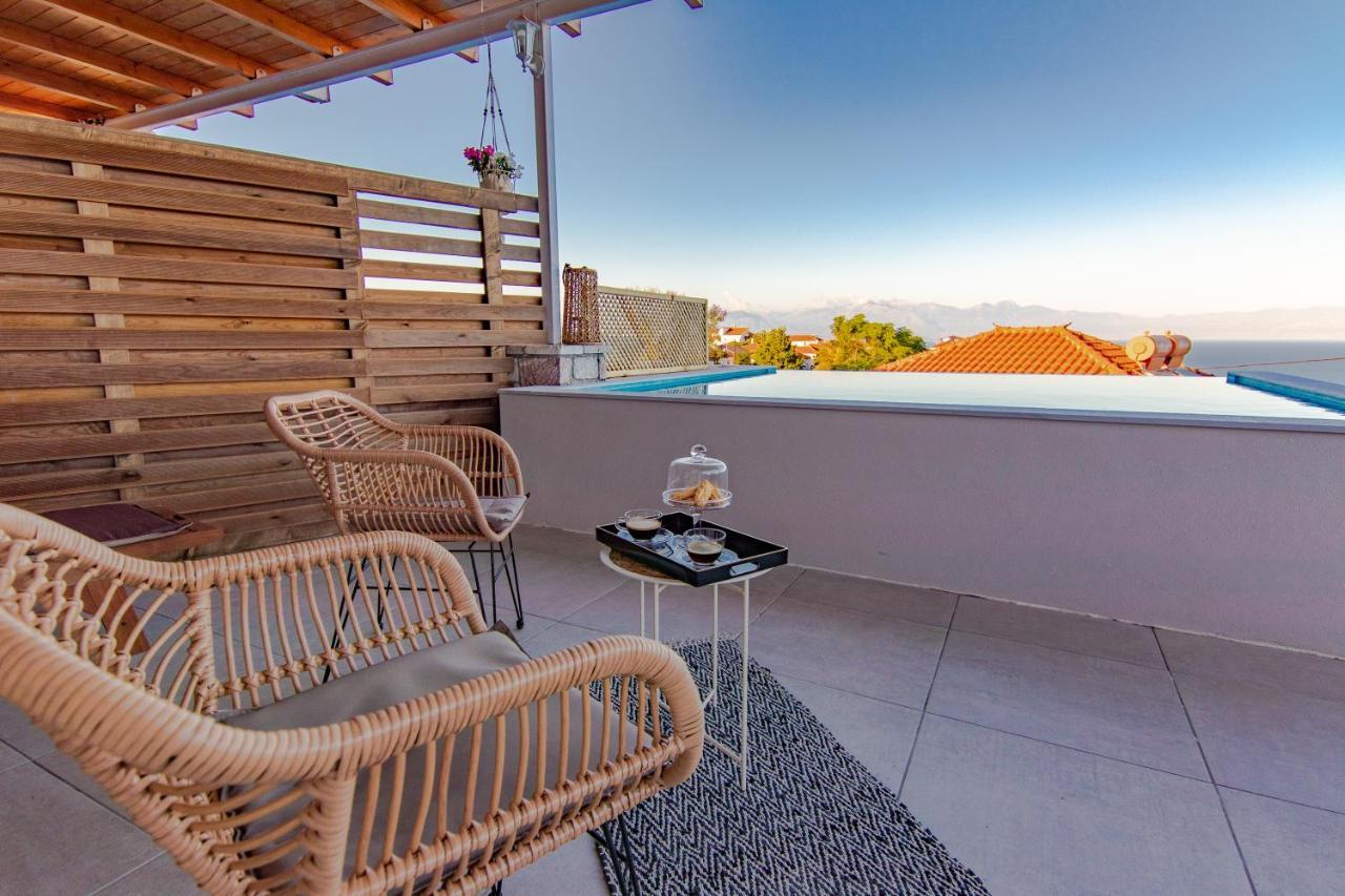 Georgianna'S Suite With Private Pool , 'Greysuite' Kómboi Exterior foto